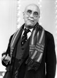 Warren Mitchell