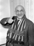 Warren Mitchell