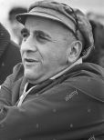 Warren Mitchell