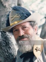 Warren Oates