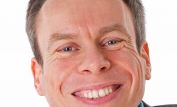 Warwick Davis