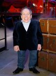 Warwick Davis