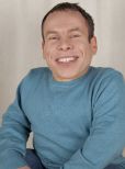 Warwick Davis