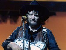 Waylon Jennings