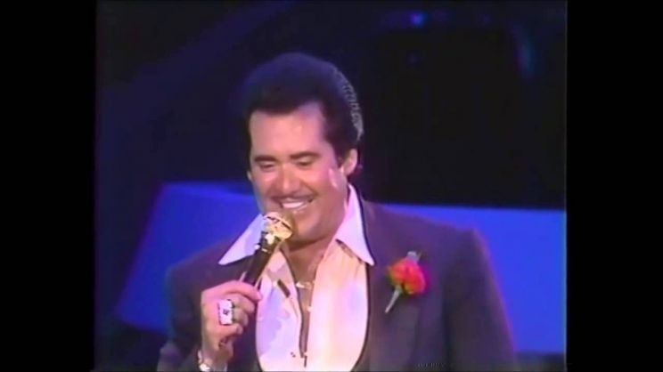 Wayne Newton