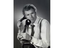 Wayne Rogers