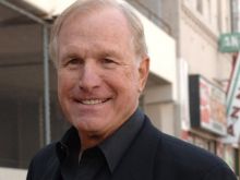 Wayne Rogers