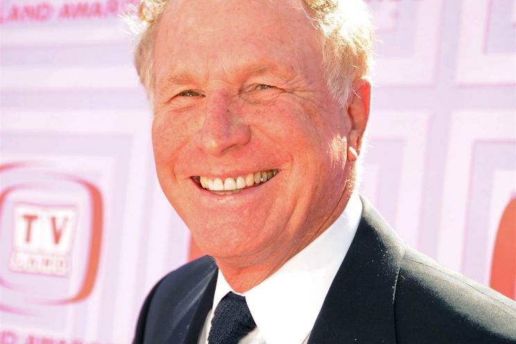 Wayne Rogers