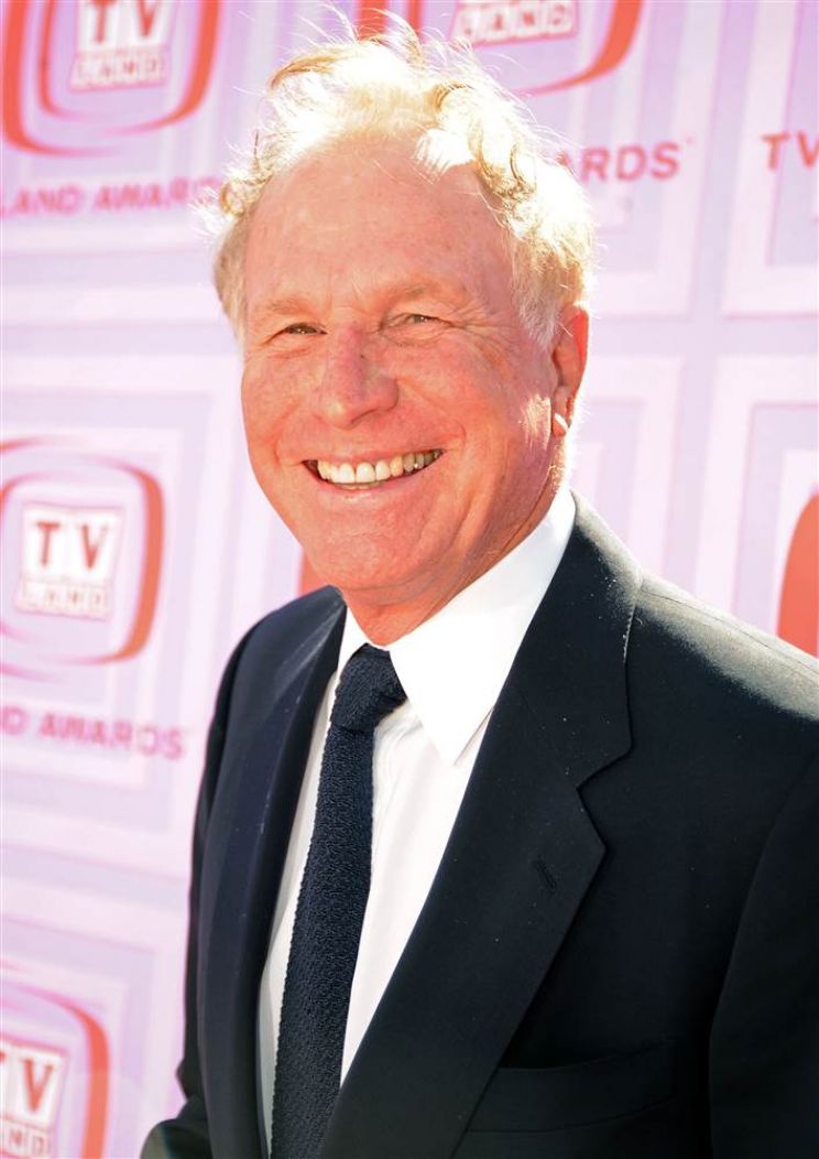 Wayne Rogers