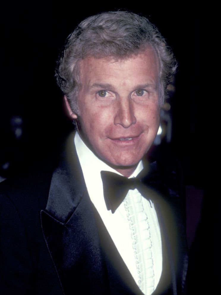 Wayne Rogers