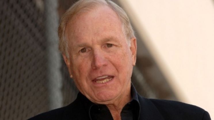 Wayne Rogers