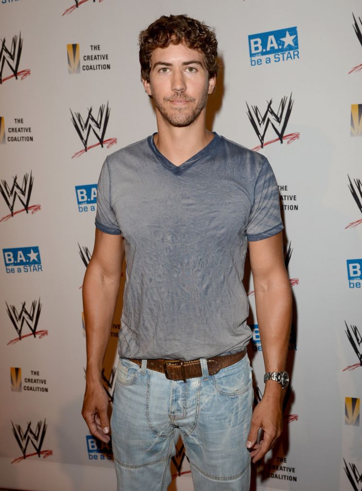Pictures of Wes Ramsey