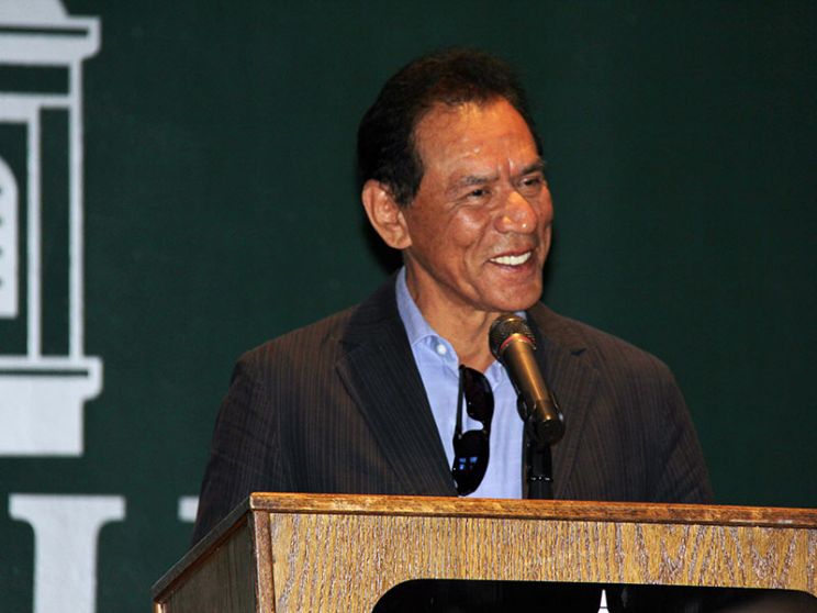 Wes Studi