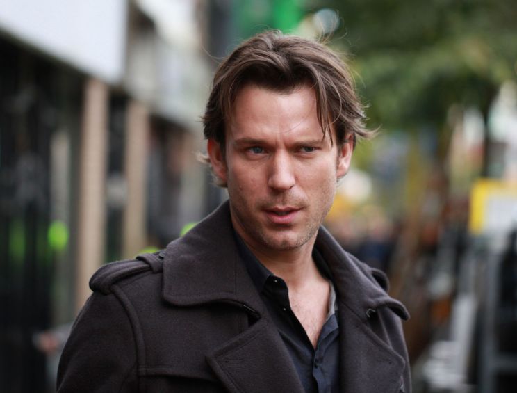 Wil Traval