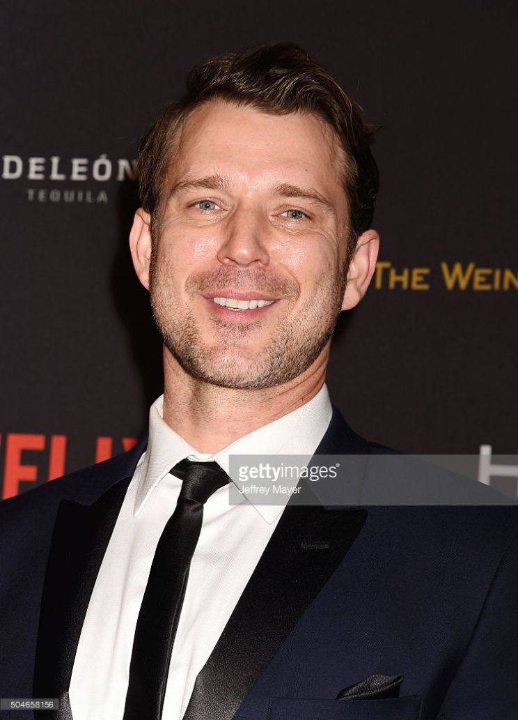 Wil Traval