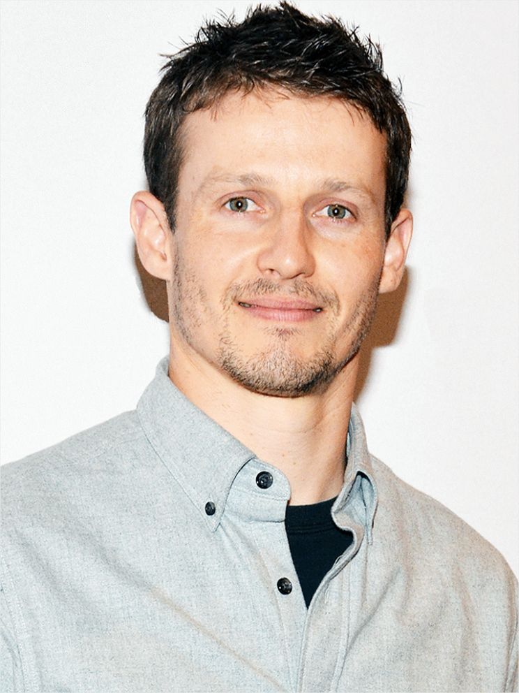 Will Estes.