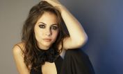 Willa Holland