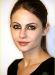 Willa Holland