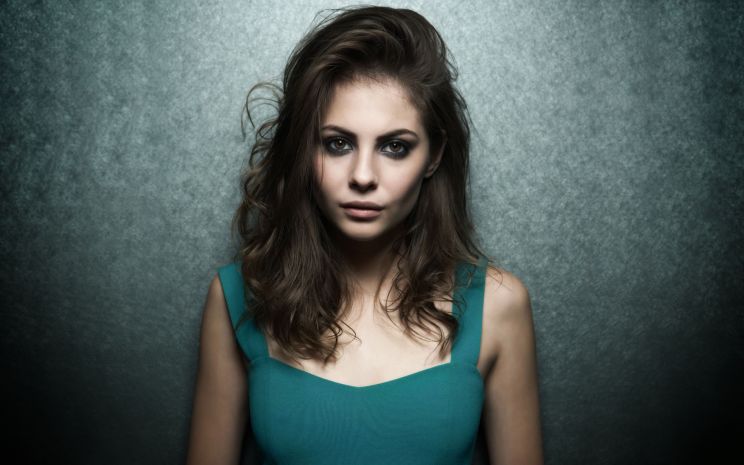 Willa Holland