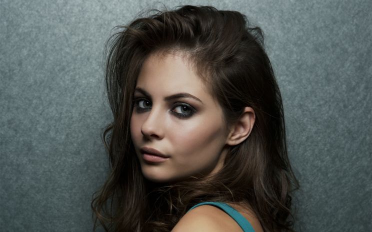 Willa Holland