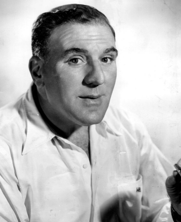 William Bendix