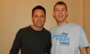 William deVry