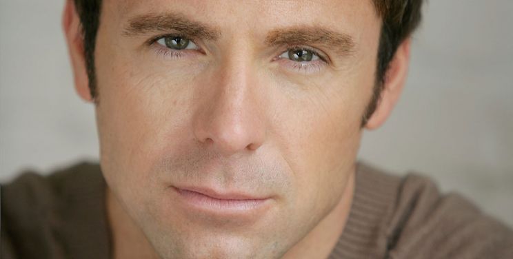 William deVry