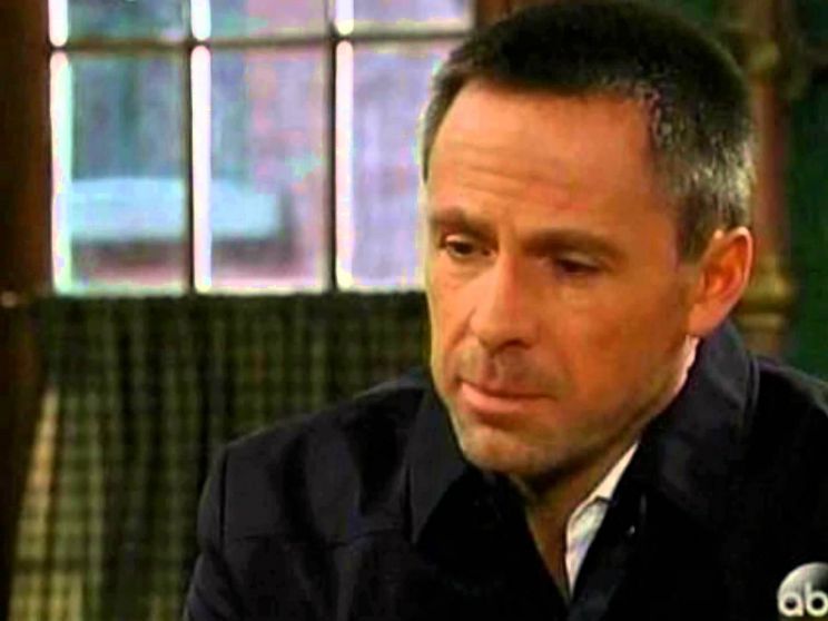 William deVry