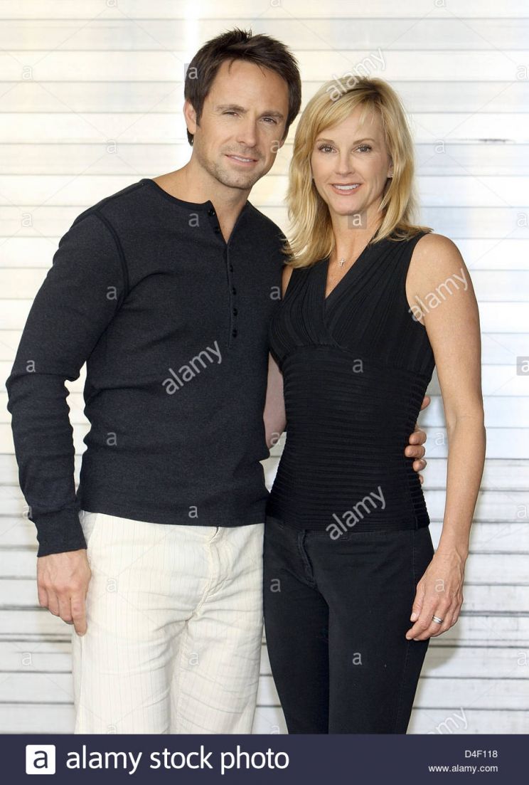 William deVry