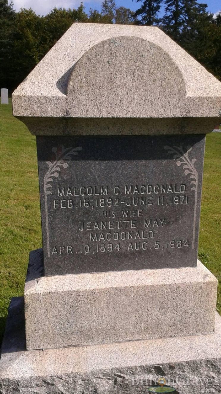 William MacDonald