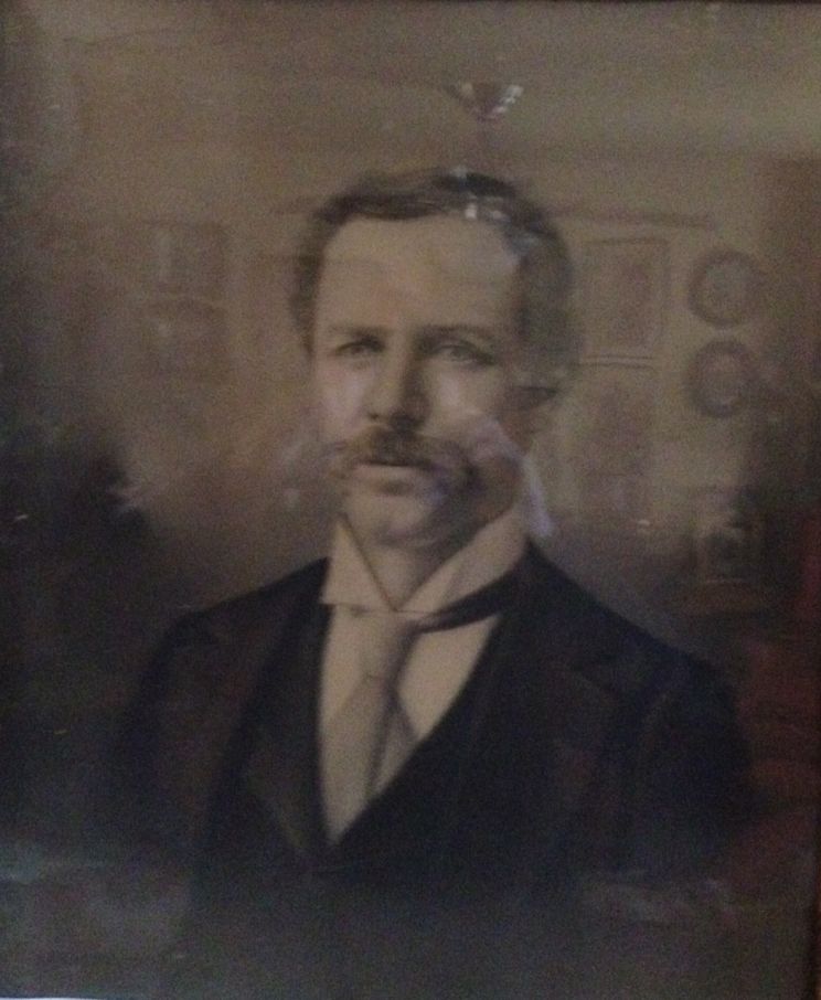 William Thomas