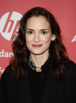 Winona Ryder #24250 picture (Portrait Medium)