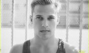 Wyatt Nash