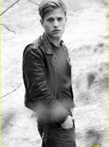 Wyatt Nash #548360 picture (Portrait Medium)