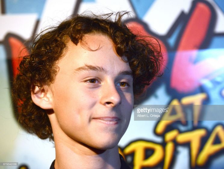 Wyatt Oleff