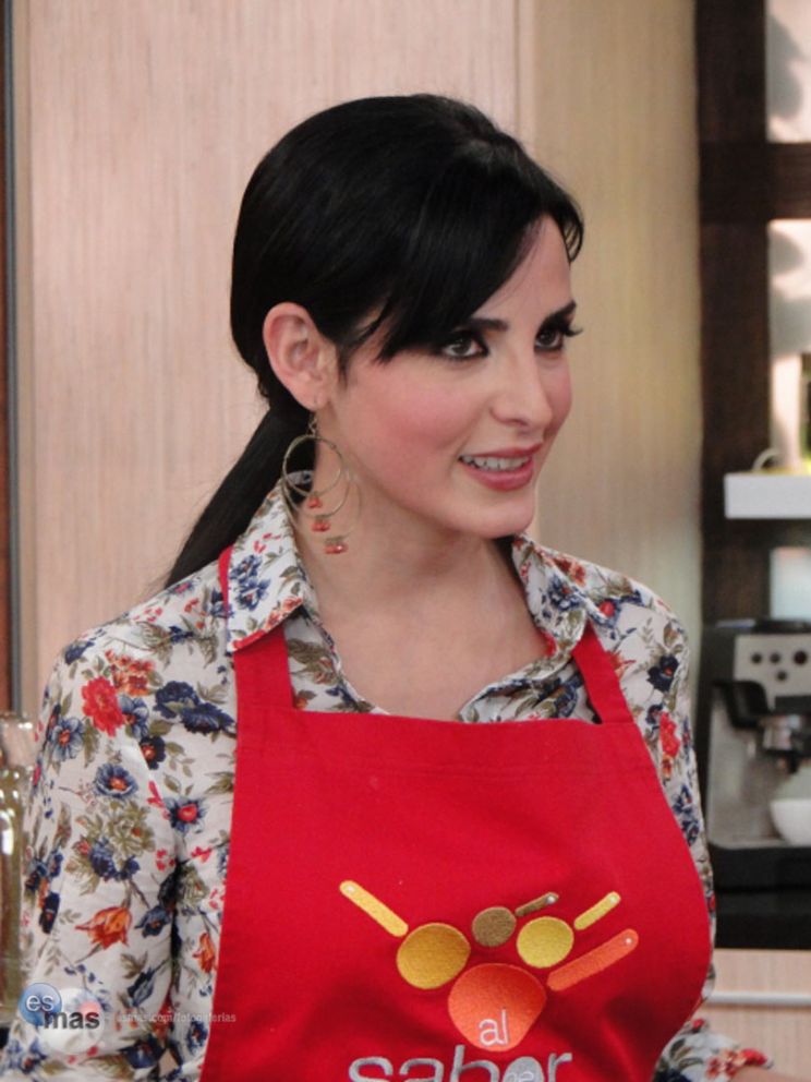 Ximena Herrera