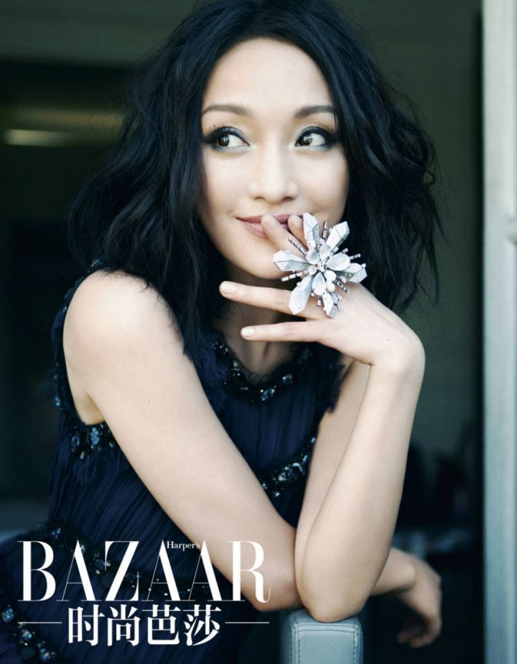 Xun Zhou