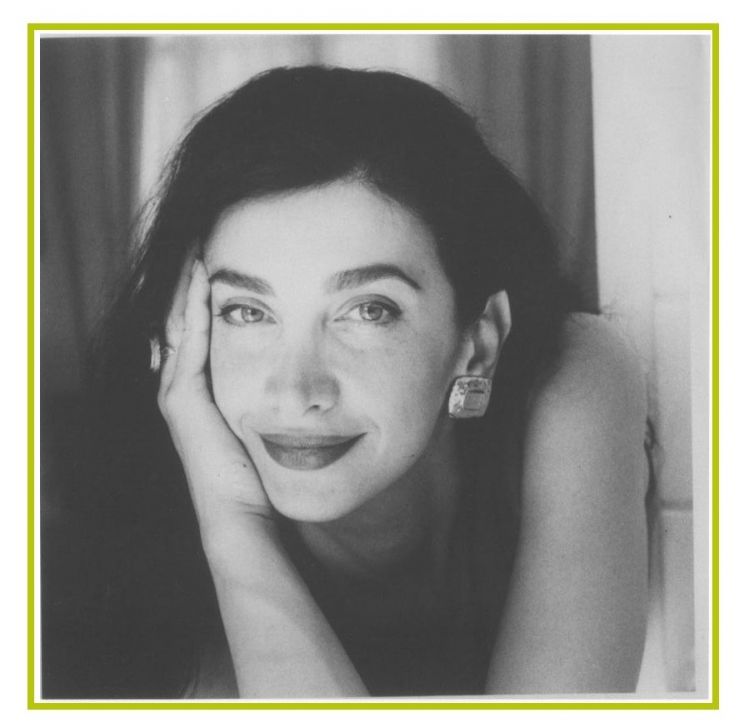 Yasmine Aker