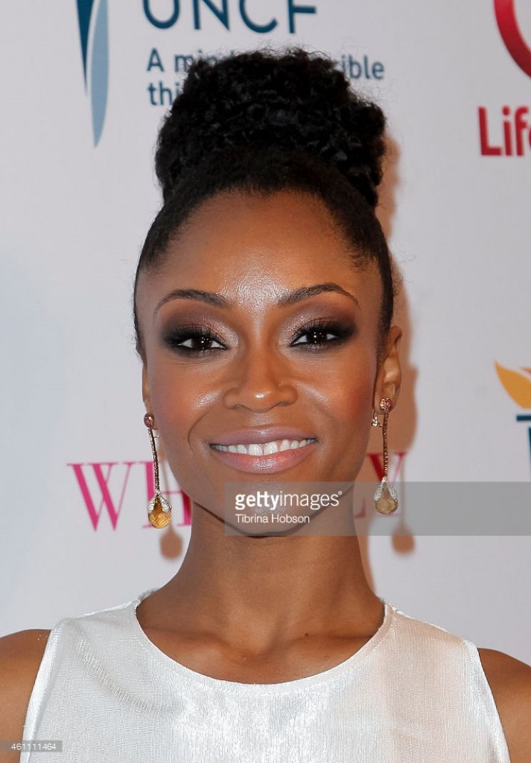 Yaya DaCosta