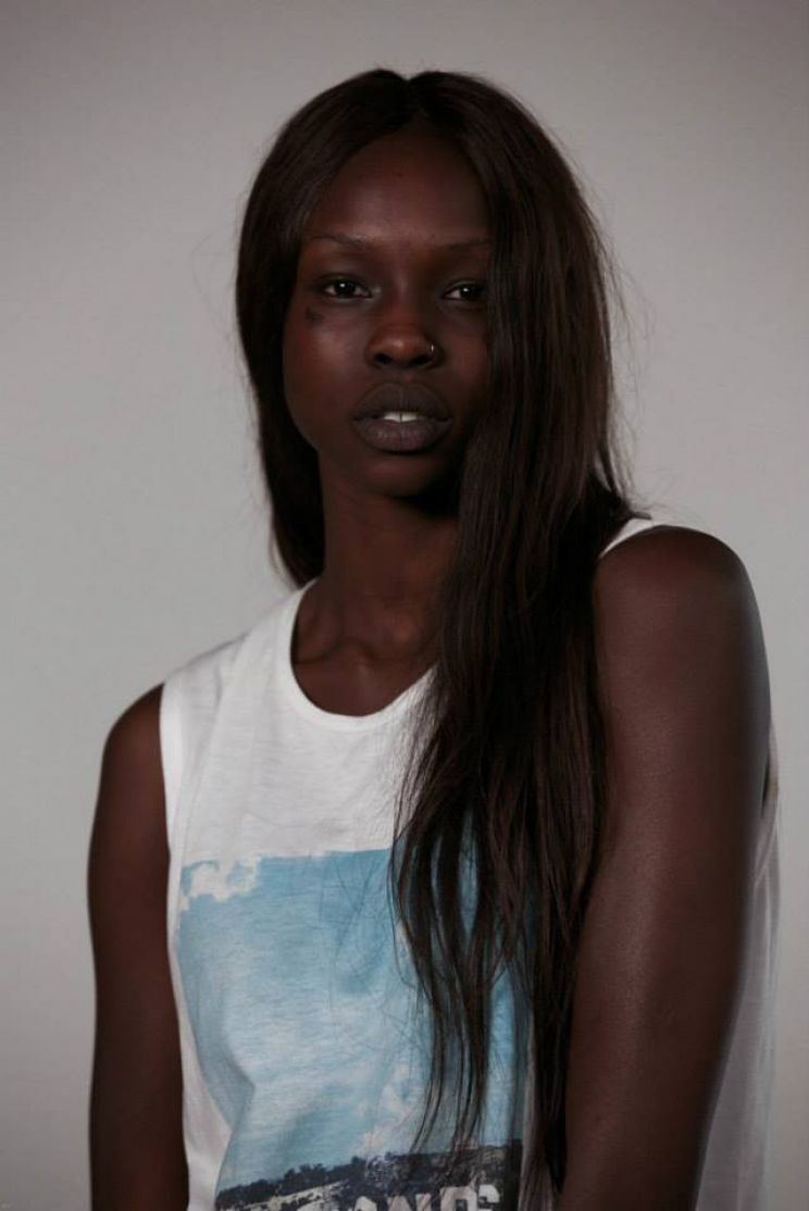 Yaya Deng