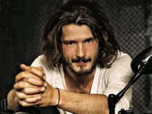 Yon González