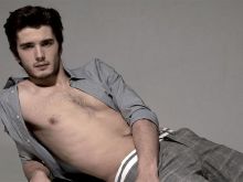 Yon González