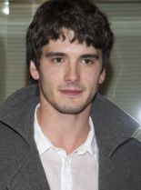 Yon González