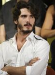 Yon González