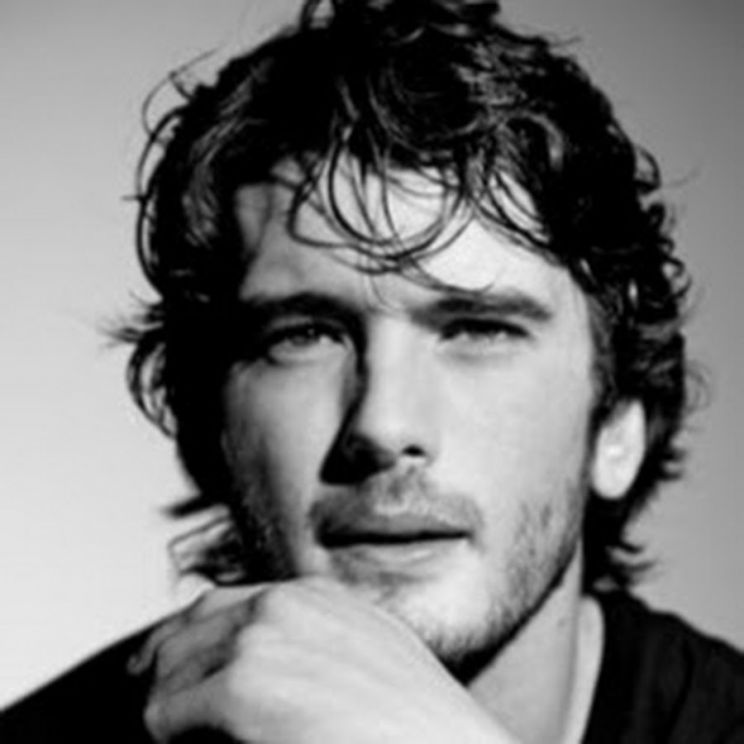 Yon González