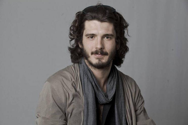 Yon González