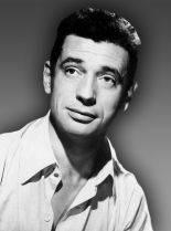 Yves Montand