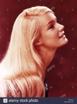 Yvette Mimieux photo