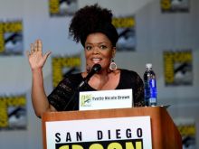 Yvette Nicole Brown