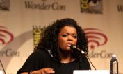 Yvette Nicole Brown